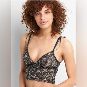 Love by Gap Black & Pink Floral Lace Longline Triangle Bralette | Size Small